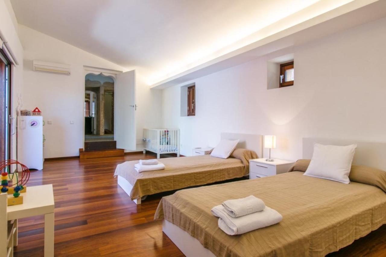 Casa Murallas 6 Con Piscina En Cerca De Playas Hébergement de vacances *